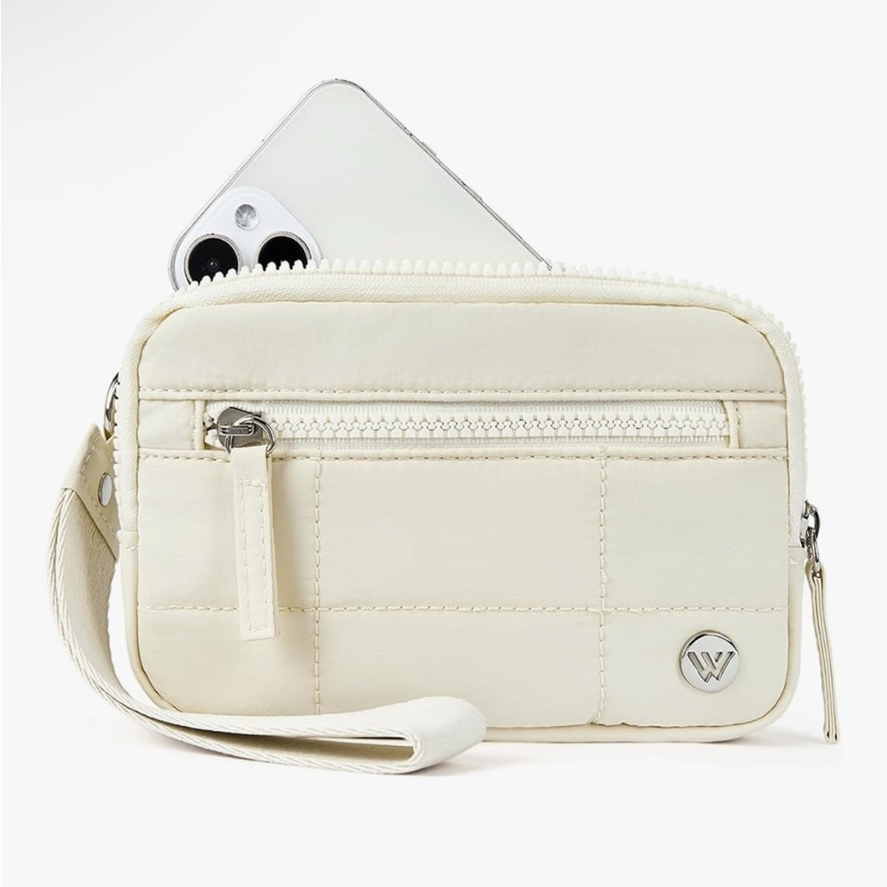 Quilted Small Cream Wristlet Wallet Bag